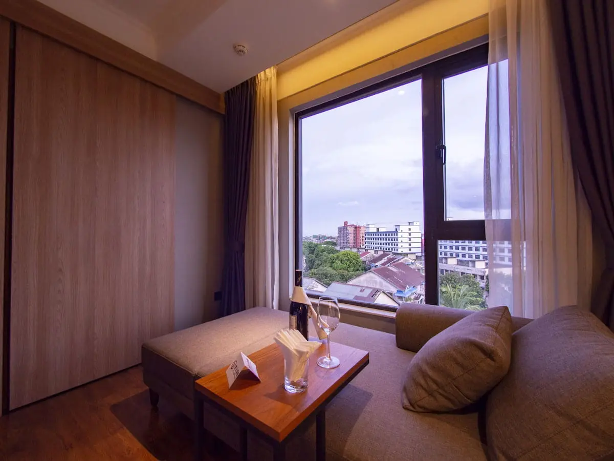 Prince Hotel Yangon