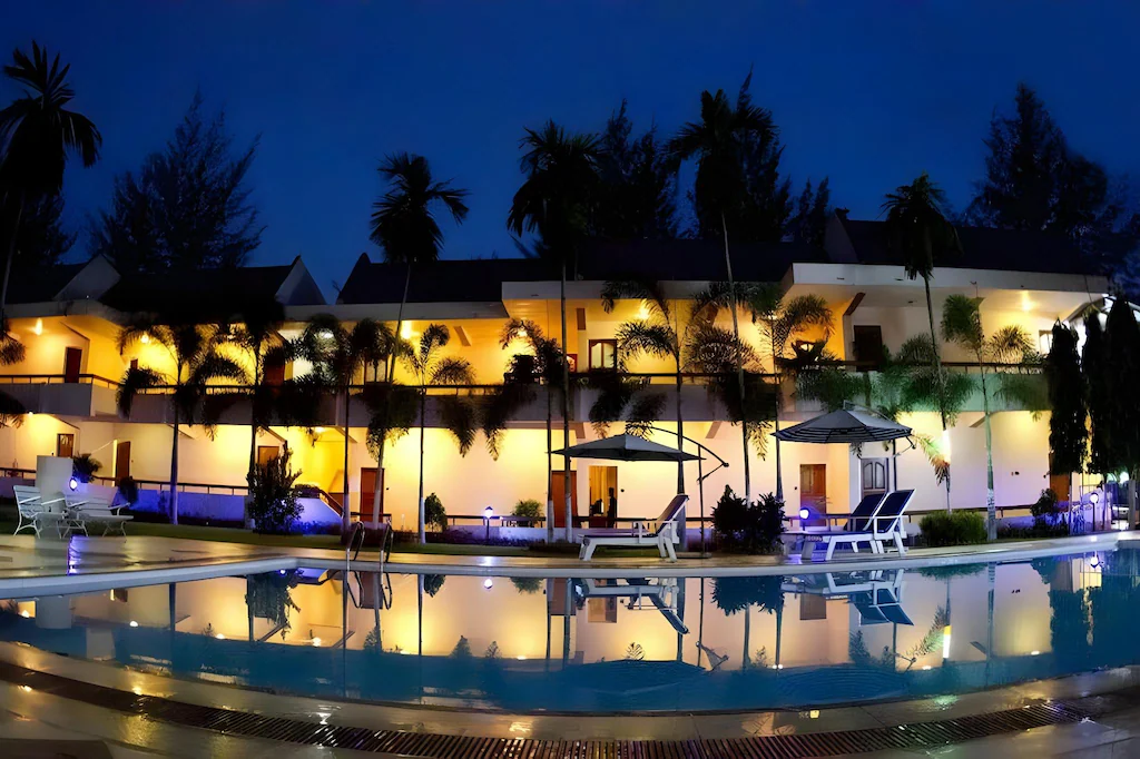 City Golf Resort Hotel