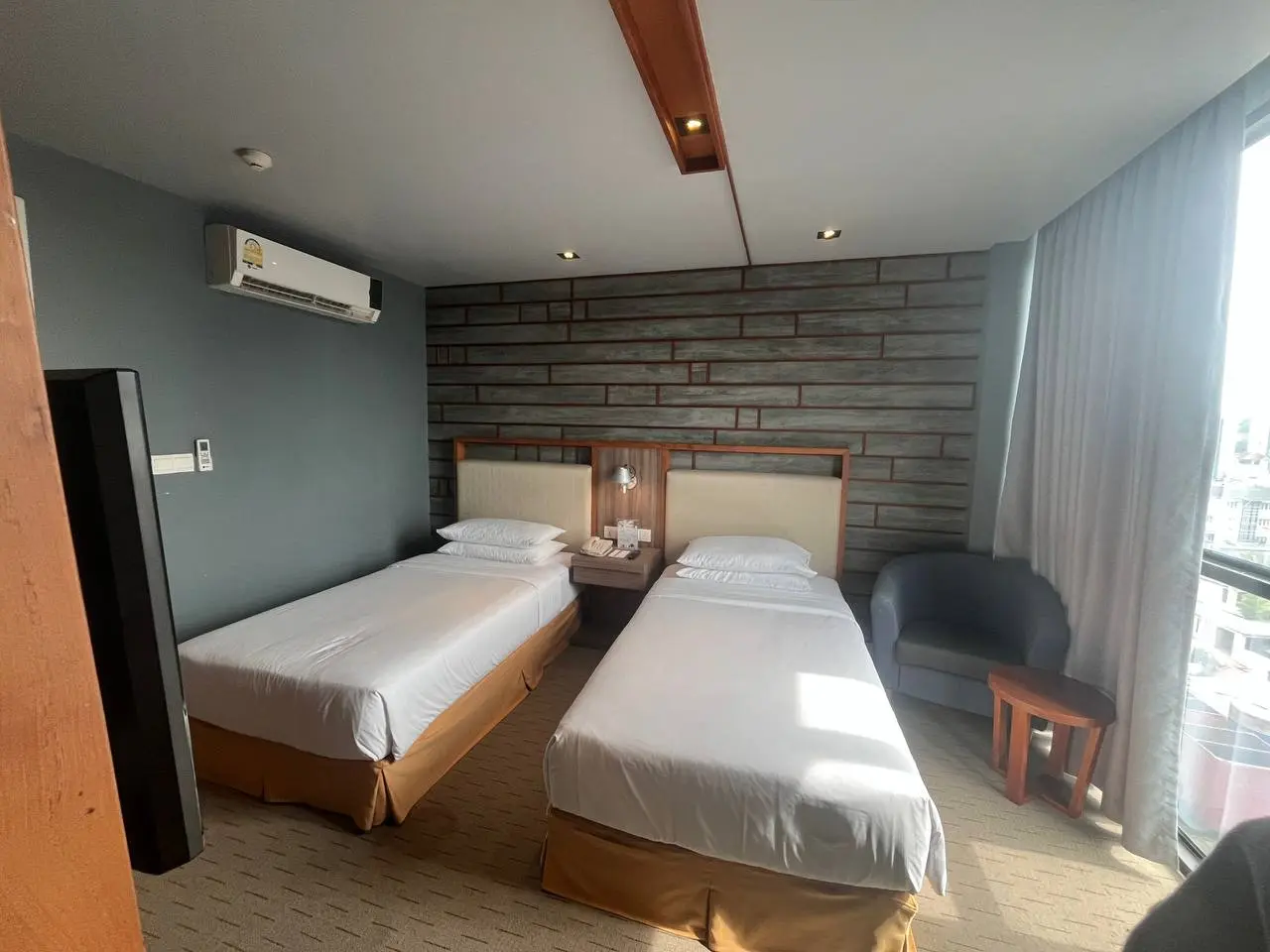 The Link Yangon Boutique Hotel
