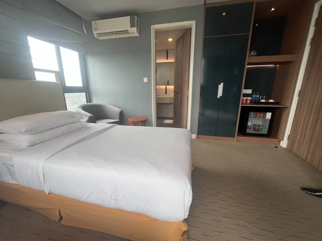 The Link Yangon Boutique Hotel