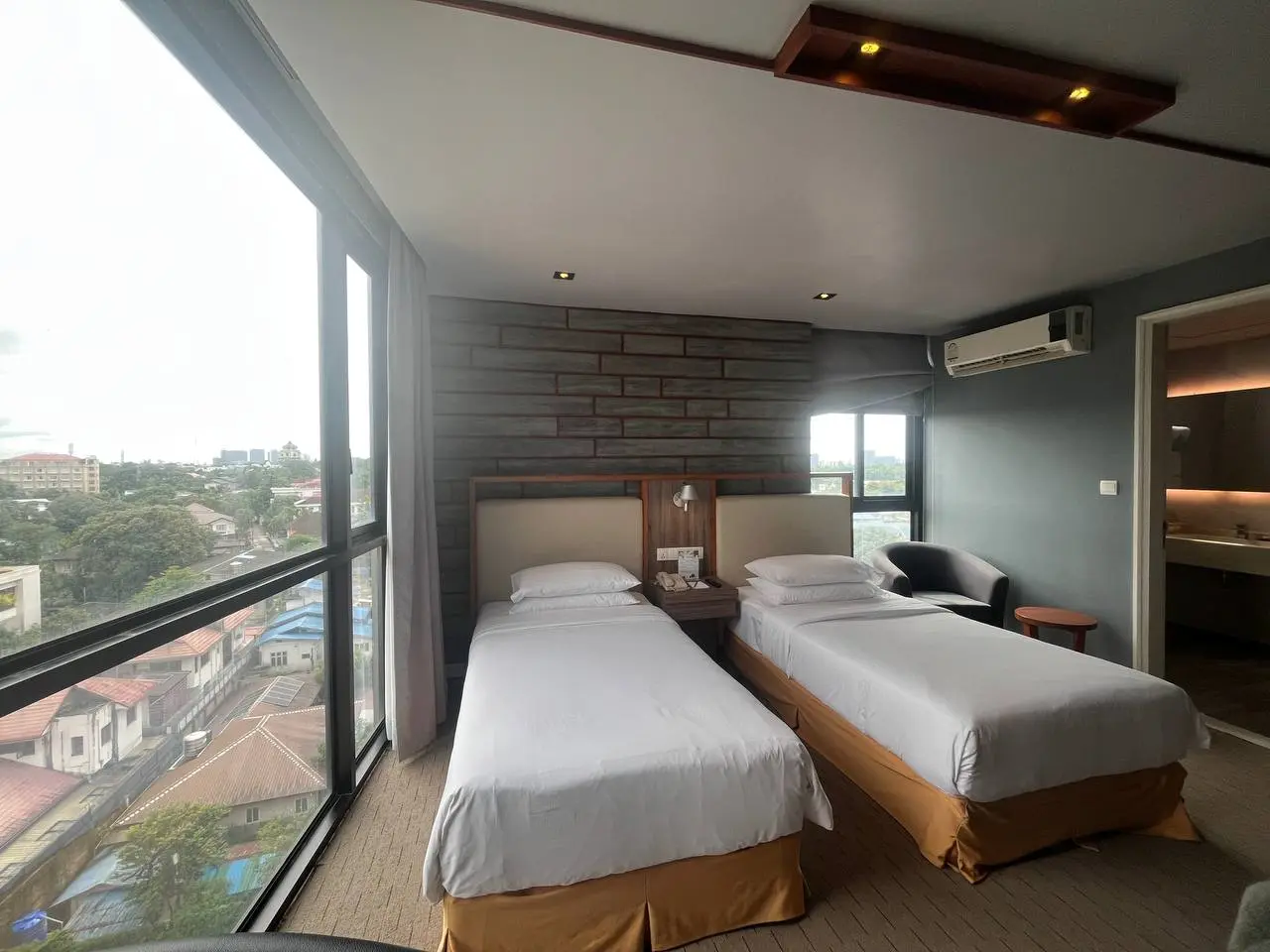 The Link Yangon Boutique Hotel