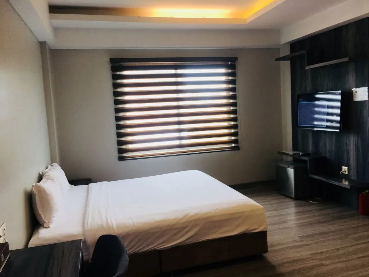 Elegant Pyi Thar Yar Hotel