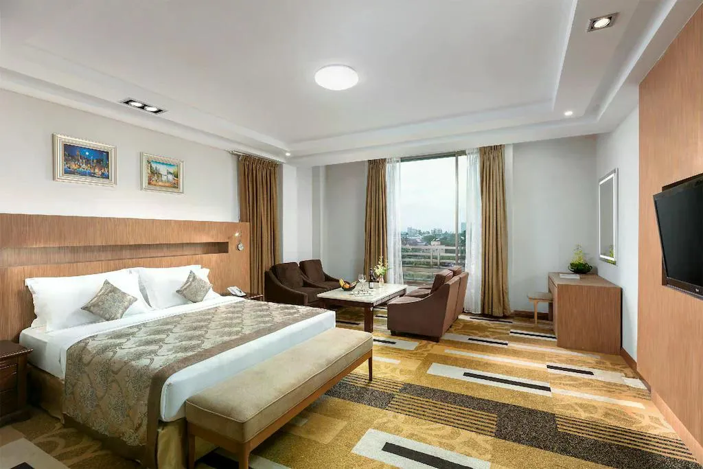 Best Western Green Hill Hotel