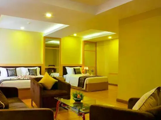 Royal Pavilion Hotel