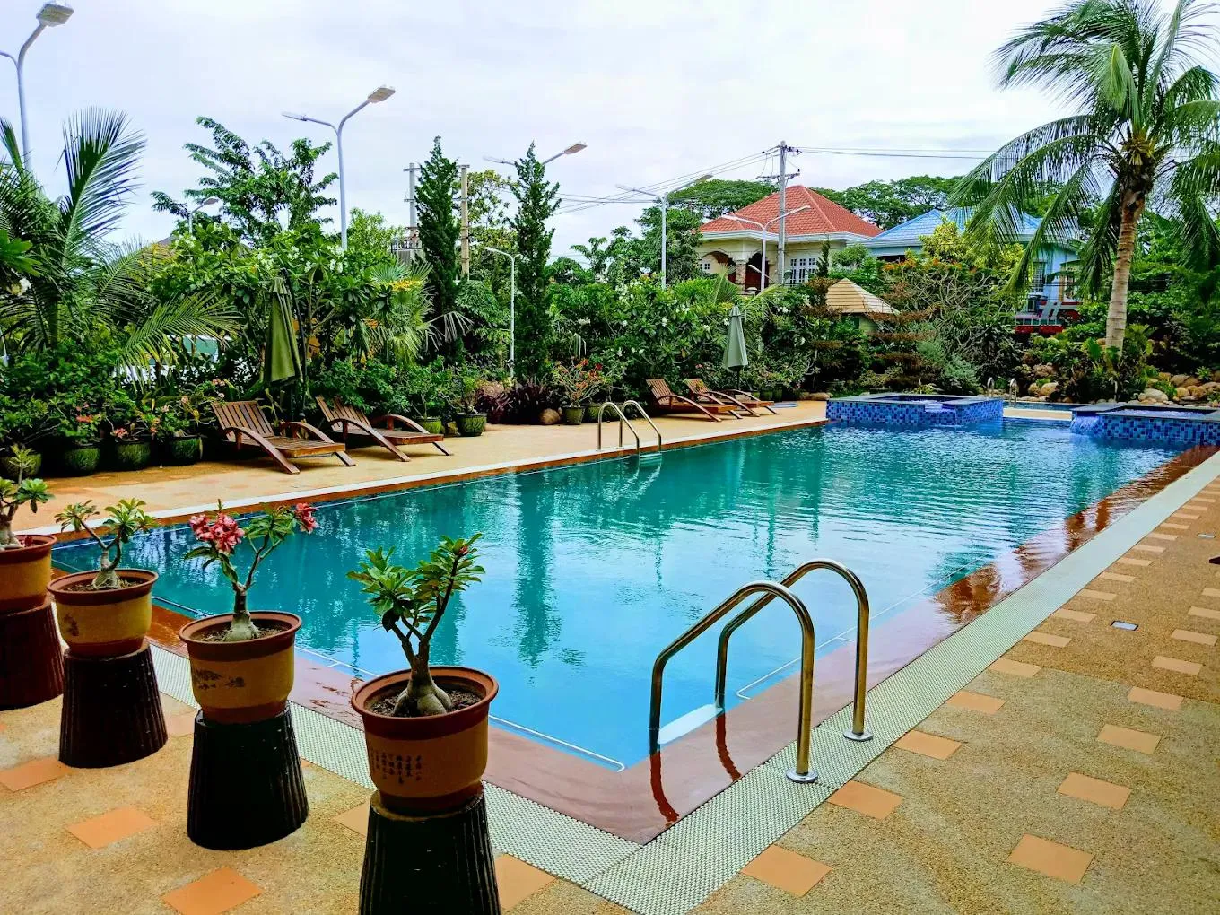 Mandalay Lodge Hotel