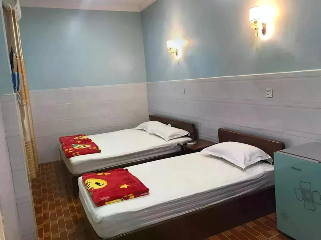 New Golden Dragon Inn