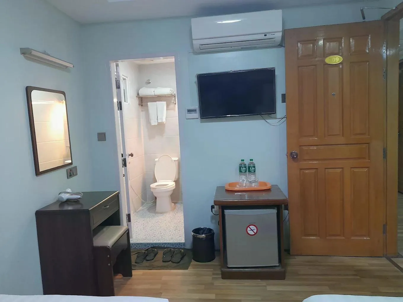 Mandalay Crown Motel