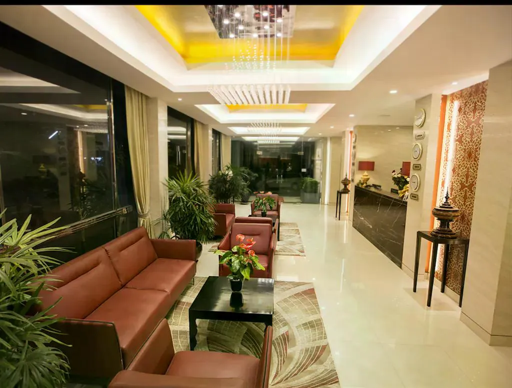 Shwe Pyi San Yar Hotel