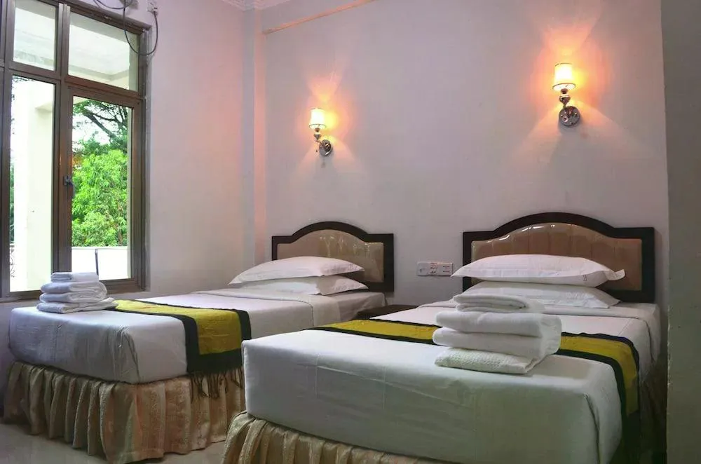 Yangon Airport Hotel