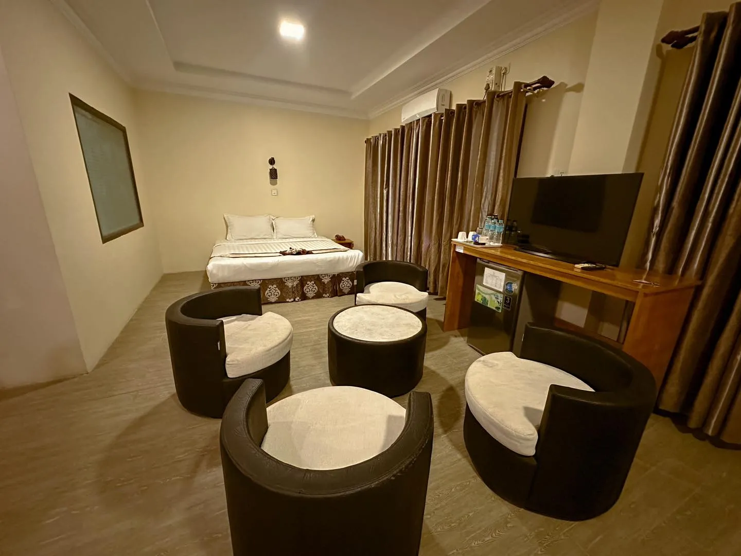NOBLE Chaung Thar Hotel
