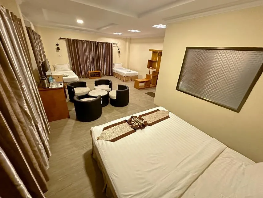 NOBLE Chaung Thar Hotel