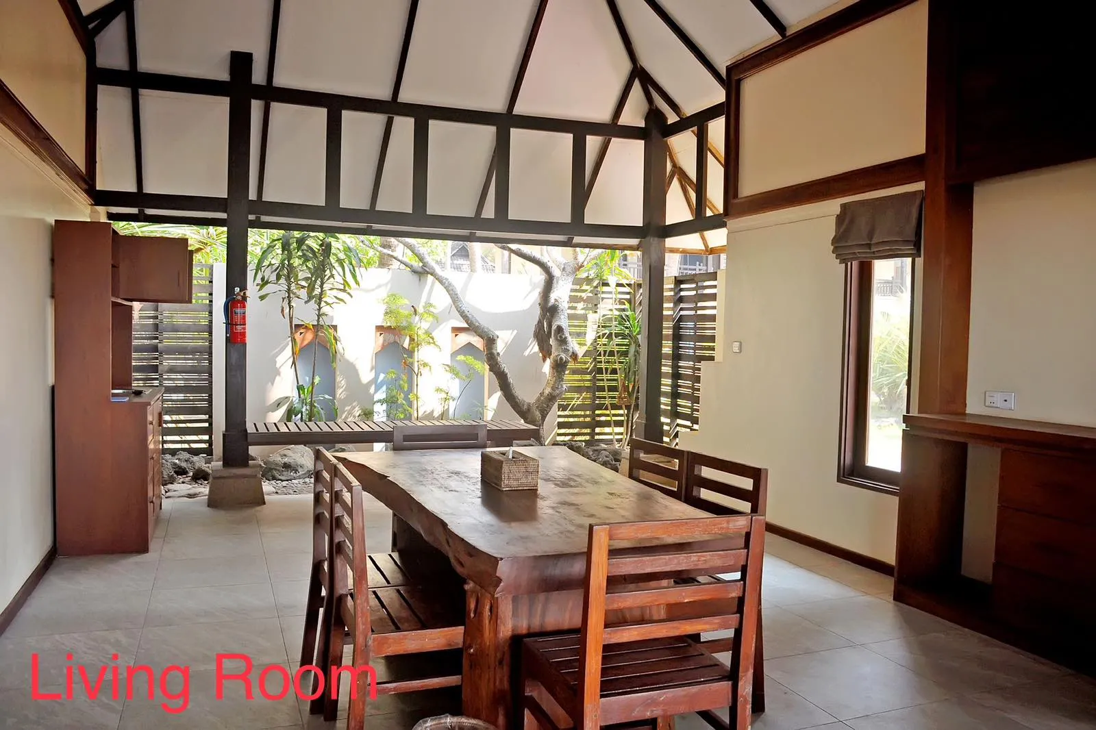 Hotel ACE ( Chaung Thar  )