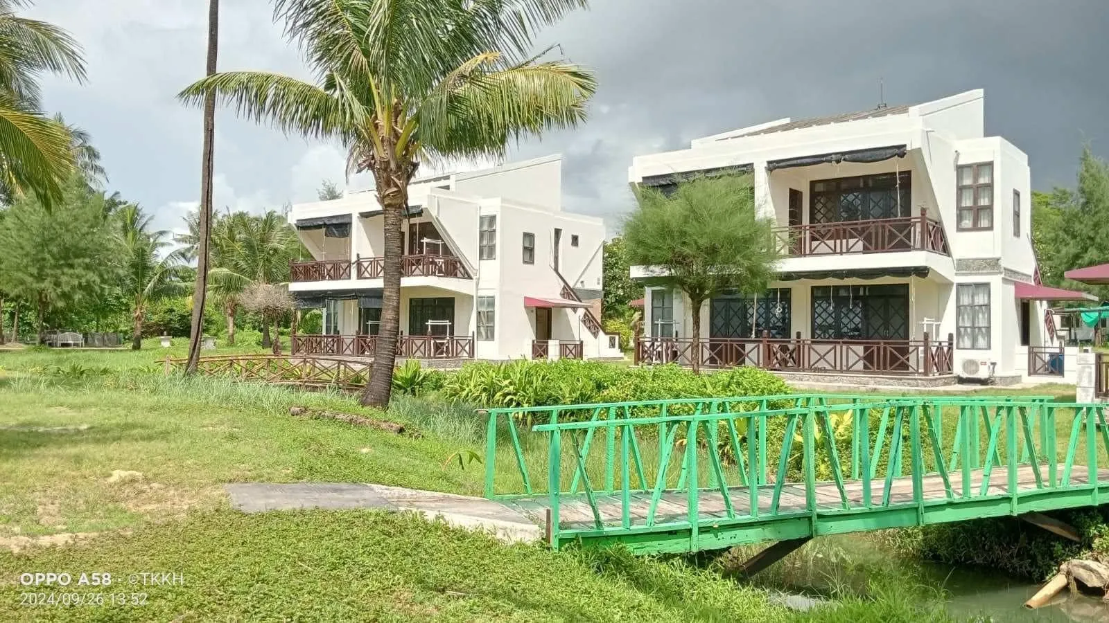 Hotel ACE ( Ngwe Saung )