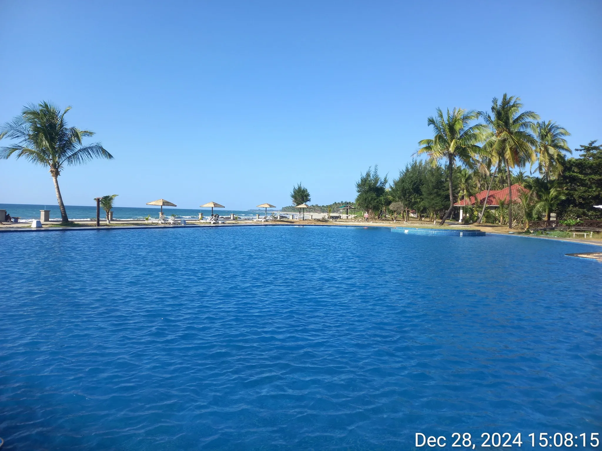 Hotel ACE ( Ngwe Saung )