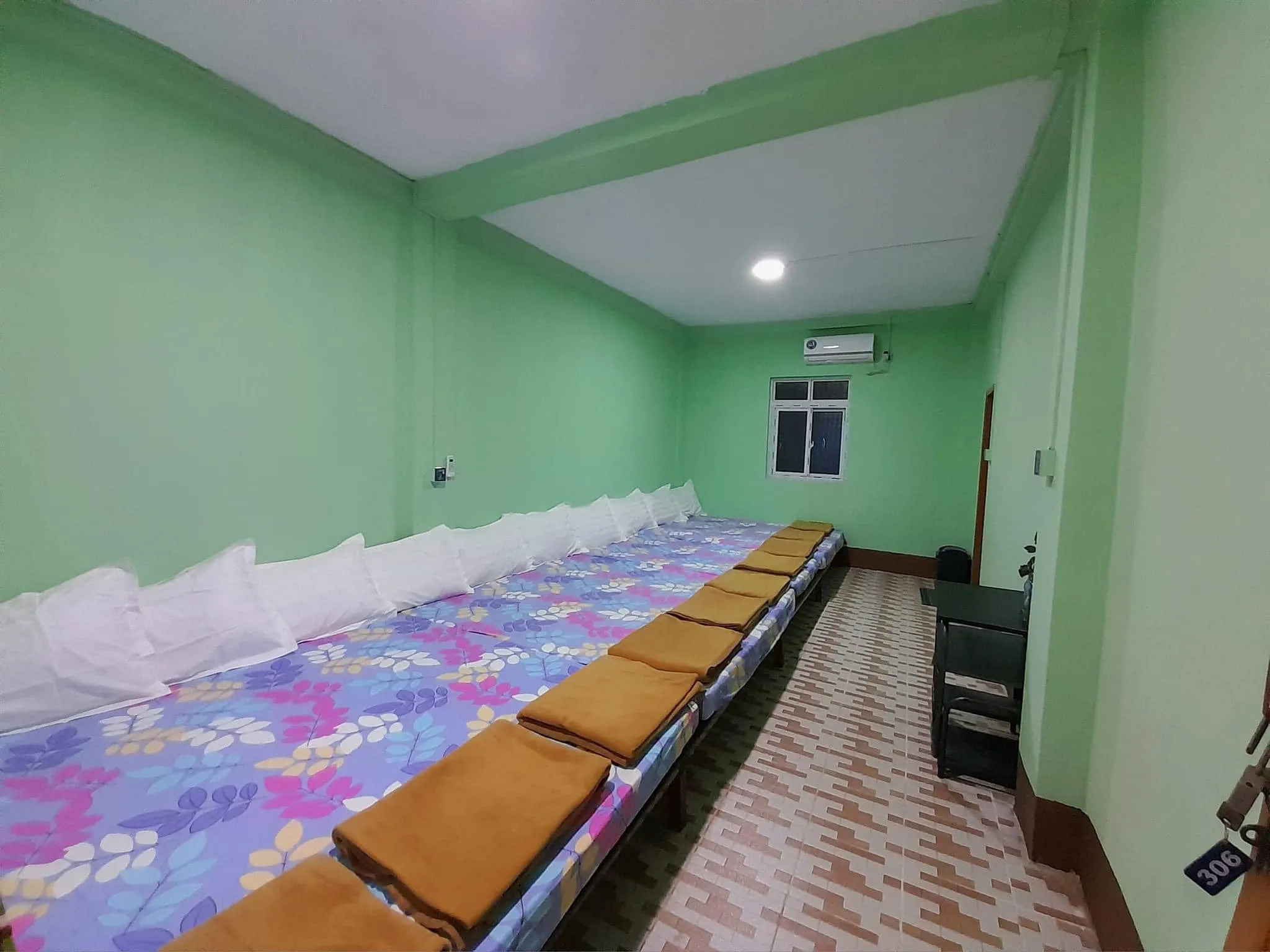 Shwe Yee Oo Guest House