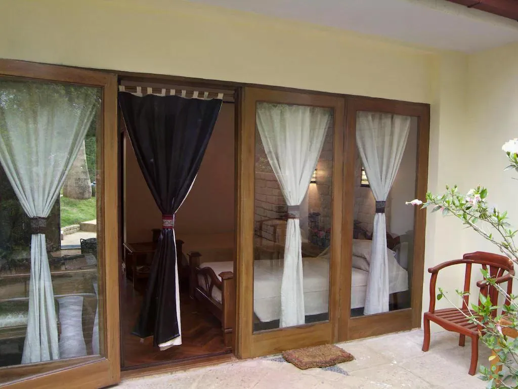 Royal Park View Hotel