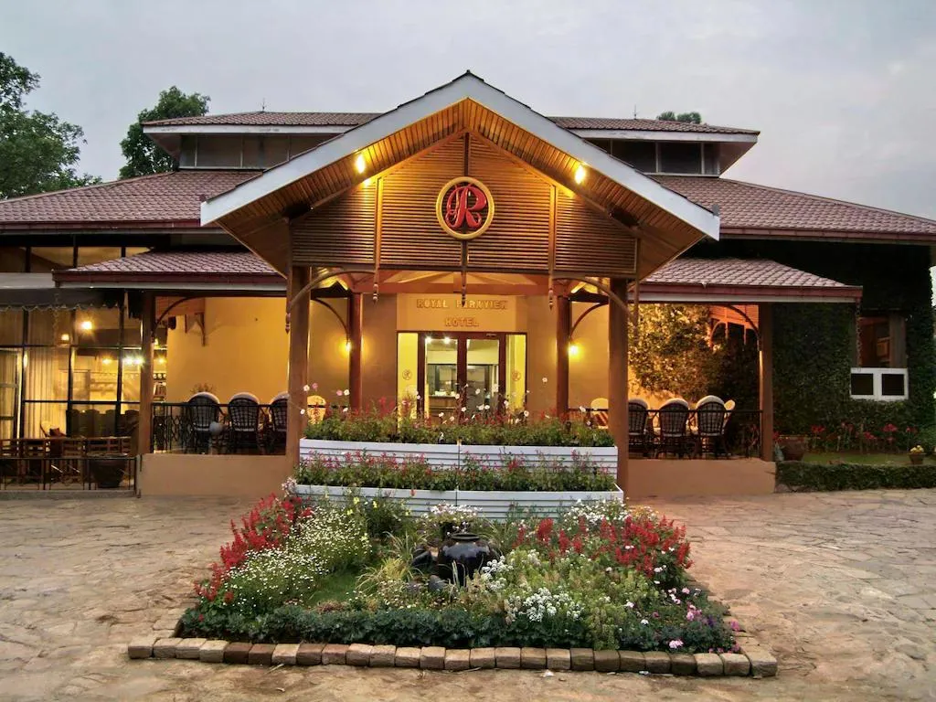 Royal Park View Hotel