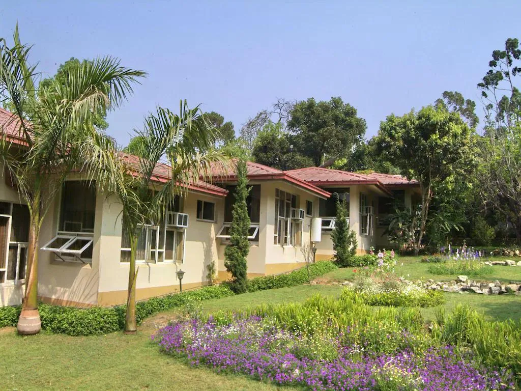 Royal Park View Hotel