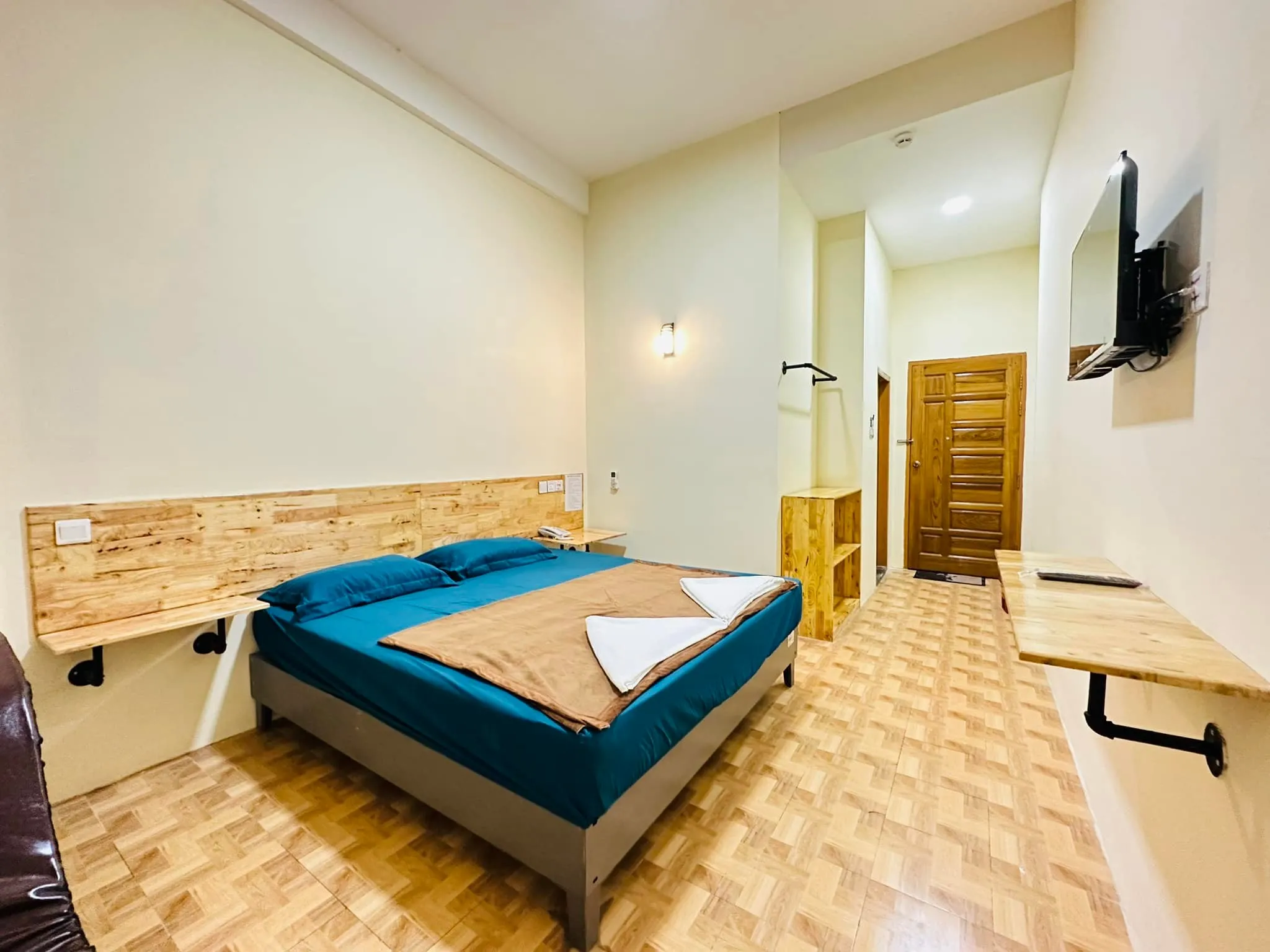 Golden Land Guesthouse 3