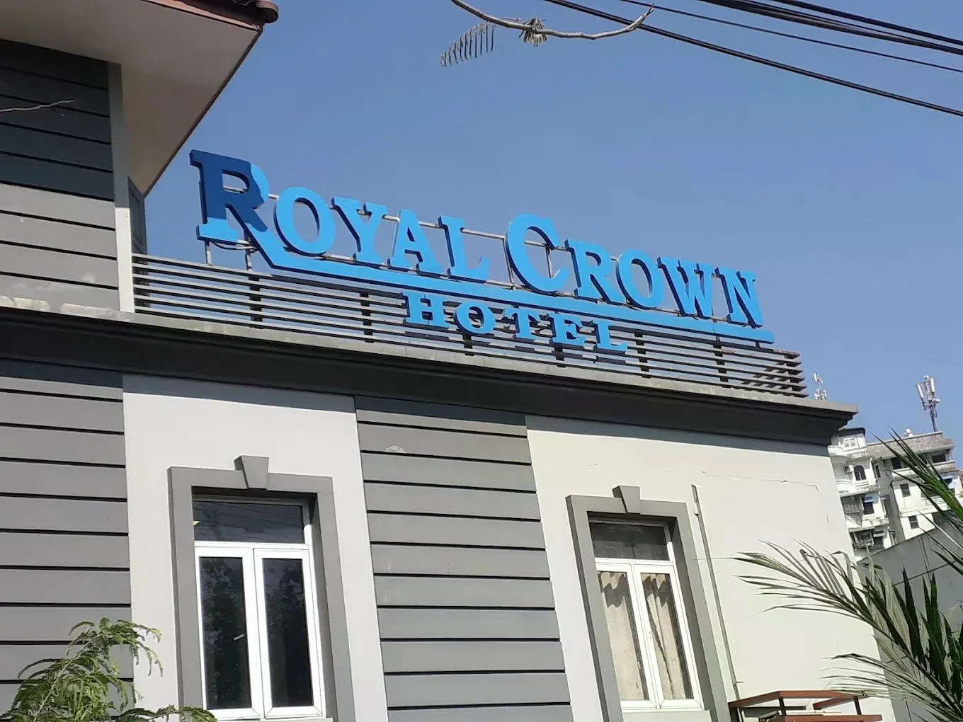 Royal Crown Hotel