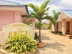 Hotel Queen