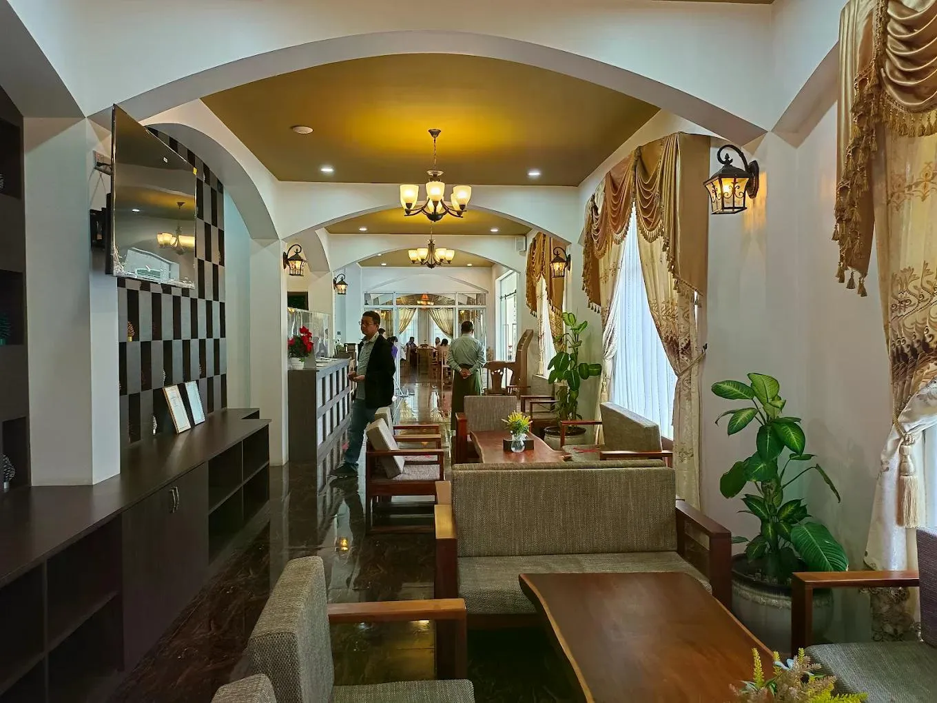 White House Pyin Oo Lwin Hotel