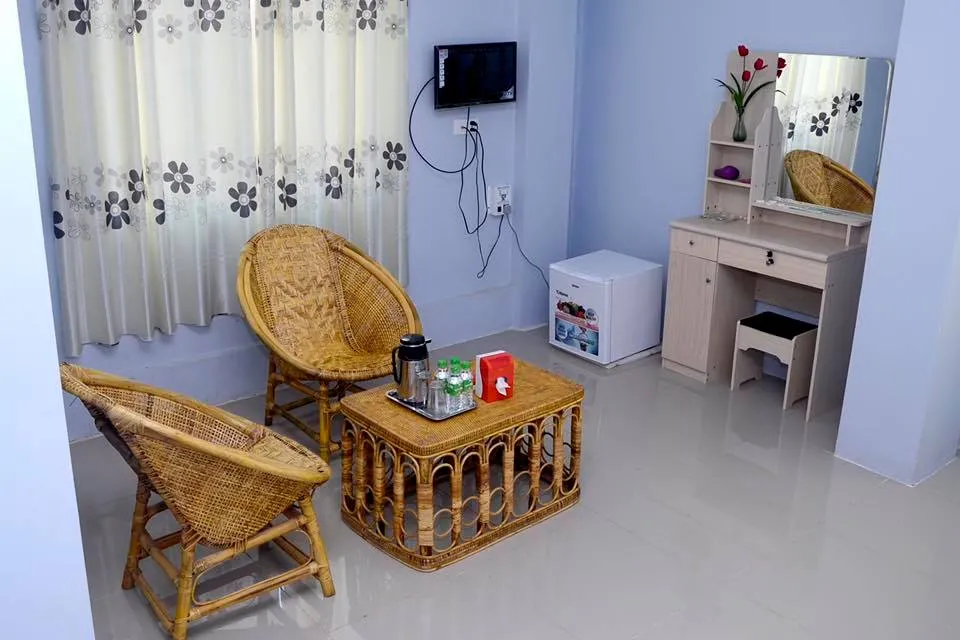 Ngwe Sapal Phyu Hotel