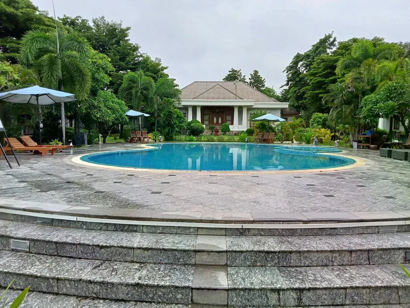 Hotel Max Nay Pyi Taw