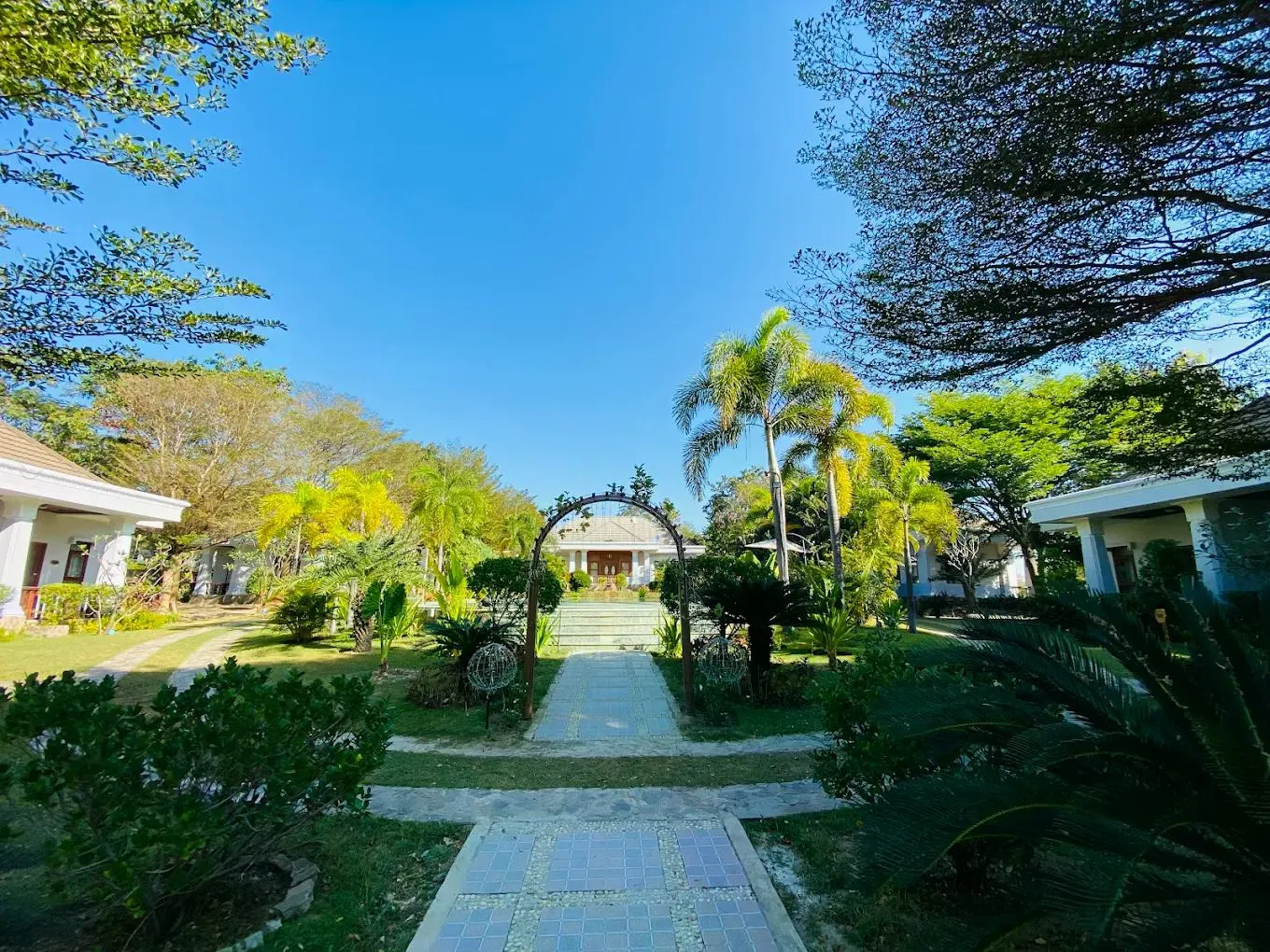 Hotel Max Nay Pyi Taw