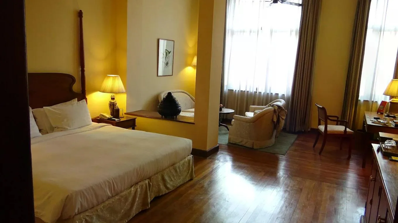 The Strand Hotel Yangon